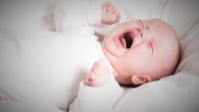 Photo of المغص عند الرضع: الأعراض, الأسباب, والعلاج